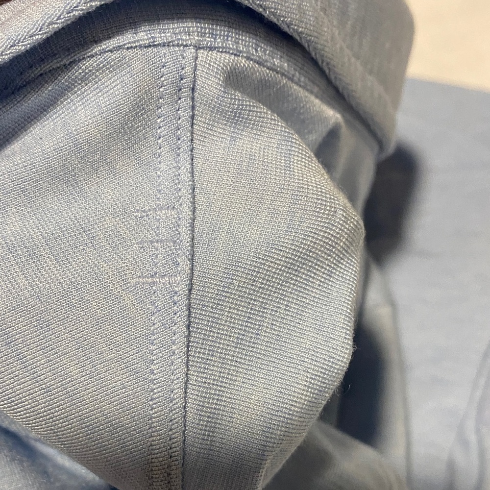 Lululemon Light Blue Men's Polo Shirt golf size small EEUC - Picture 4 of 5